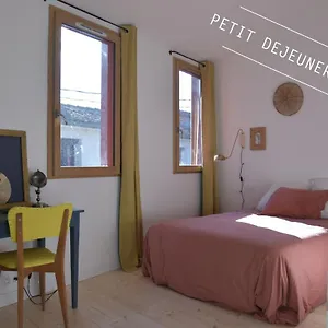 Frühstückspension Le Bivouac -, Toulouse